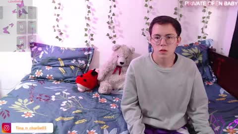 Tina N Charlie online show from November 2025 01:44:01 PM