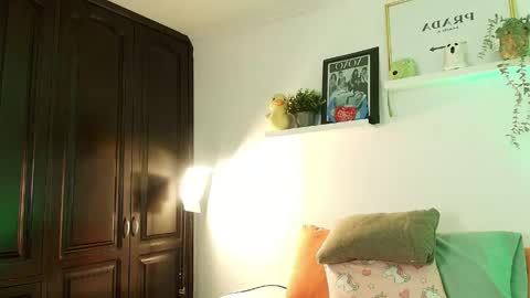 Tina Wild online show from March 2026 02:04:01 AM