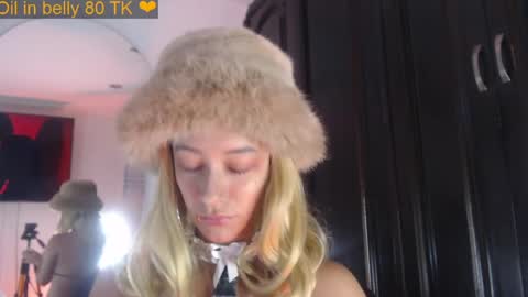 Tina Wild online show from April 2026 09:26:02 PM