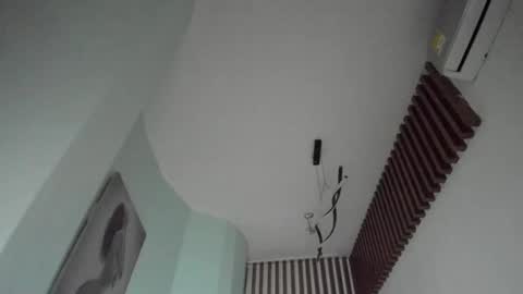 Snapshot of tinaajones_ chatting on October 2025 04:12:01 AM Tina online show from October 2025 04:12:01 AM