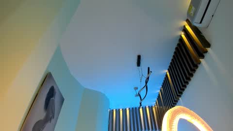 Snapshot of tinaajones_ chatting on October 2025 04:05:01 AM Tina online show from October 2025 04:05:01 AM