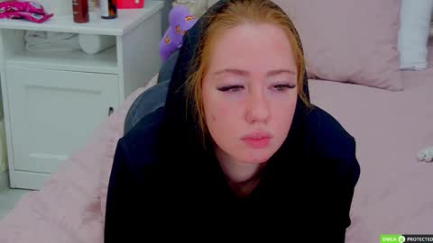 Snapshot of tinabrook chatting on September 2025 04:06:01 AM Tina online show from September 2025 04:06:01 AM