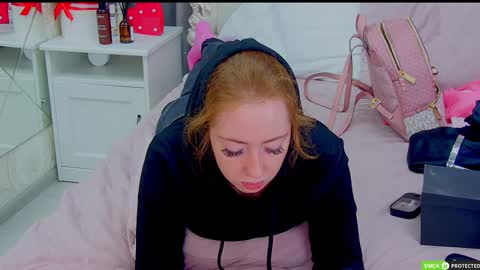 Snapshot of tinabrook chatting on October 2025 04:01:01 AM Tina online show from October 2025 04:01:01 AM