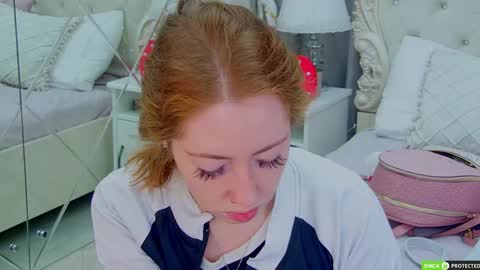 Snapshot of tinabrook chatting on December 2025 03:36:02 AM Tina online show from December 2025 03:36:02 AM