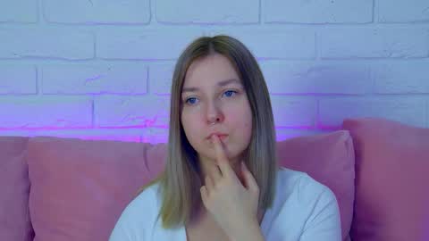 TinaBurton online show from March 2026 04:39:01 AM