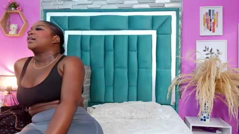 Tina online show from May 2026 01:10:02 PM