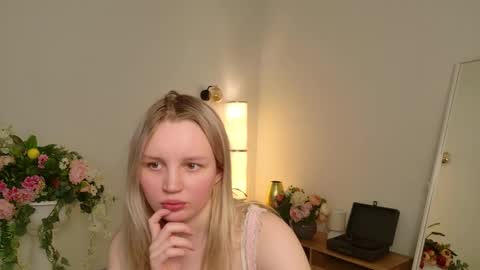 tinasiner online show from January 2026 11:47:01 AM