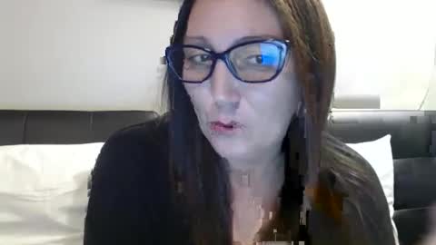 TinaTina online show from January 2025 02:41:01 AM