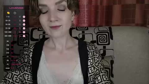 Snapshot of tinawincee chatting on July 2026 04:59:02 AM Tina online show from July 2026 04:59:02 AM