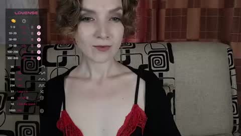 Snapshot of tinawincee chatting on July 2026 05:27:02 AM Tina online show from July 2026 05:27:02 AM