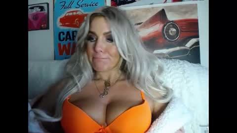Snapshot of tinkerbell822 chatting on January 2025 04:41:01 PM tinkerbell822 online show from January 2025 04:41:01 PM