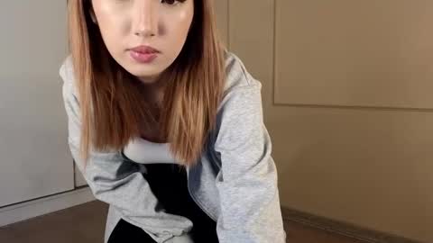 Snapshot of tinki_winkii chatting on September 2025 04:05:02 AM Tina online show from September 2025 04:05:02 AM