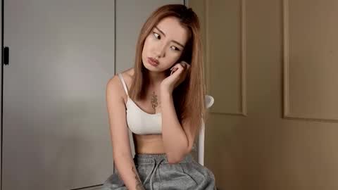 Snapshot of tinki_winkii chatting on September 2025 08:41:02 AM Tina online show from September 2025 08:41:02 AM