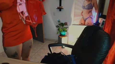 Snapshot of tinnadawson chatting on March 2026 01:11:02 AM I AM BELLA ----------- follow my IG TINNS 69 online show from March 2026 01:11:02 AM