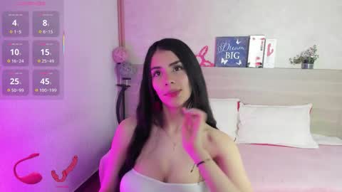 Snapshot of tinny_floor chatting on October 2025 04:00:02 AM tinny_floor online show from October 2025 04:00:02 AM