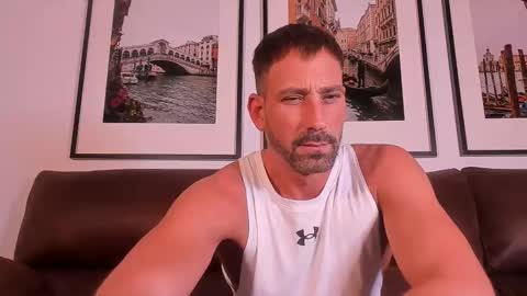 Snapshot of tinoclandestino chatting on December 2024 06:59:02 PM tinoclandestino online show from December 2024 06:59:02 PM