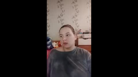 tiny_alkaid online show from April 2026 07:14:01 AM