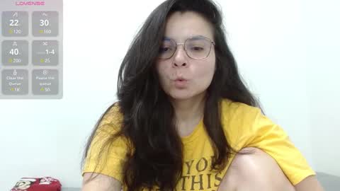 Tiny Caroline online show from February 2025 06:09:01 AM