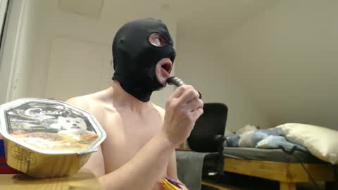 Snapshot of tiny_cock_pig chatting on January 2025 04:14:02 PM Luke online show from January 2025 04:14:02 PM