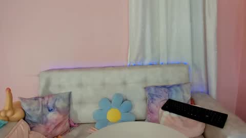 tiny_cora online show from March 2025 10:45:02 PM