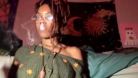 Snapshot of tiny_cupcake2 chatting on January 2025 01:11:01 AM cupcake online show from January 2025 01:11:01 AM