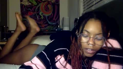 Snapshot of tiny_cupcake2 chatting on December 2025 11:10:01 PM cupcake online show from December 2025 11:10:01 PM