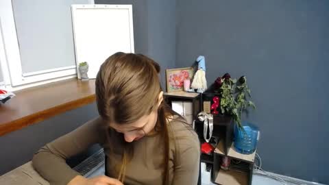 Gloria online show from March 2025 10:35:02 AM