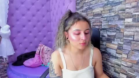 tiny online show from January 2025 02:50:02 AM