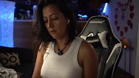 Ana Molly online show from February 2025 07:10:02 PM