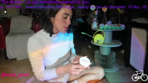 Snapshot of tiny_williams chatting on March 2026 07:03:02 PM Tiny online show from March 2026 07:03:02 PM