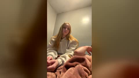 tinyblondebarbie online show from May 2026 11:46:02 PM