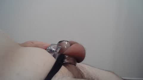 tinyd46 online show from October 2025 11:24:02 PM