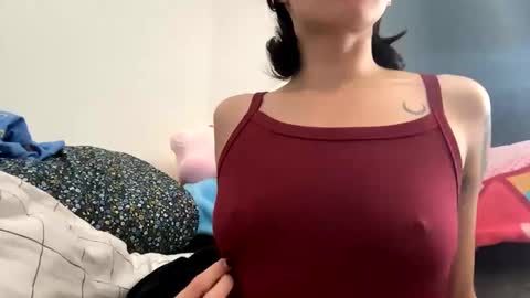 Snapshot of tinyhairycherry chatting on November 2025 07:02:02 PM tinyhairycherry online show from November 2025 07:02:02 PM