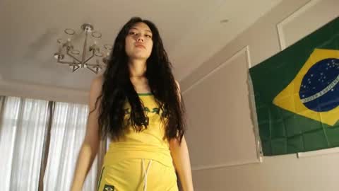 Snapshot of tinykawaii chatting on June 2026 02:43:02 AM Tina extra tips in PVT online show from June 2026 02:43:02 AM