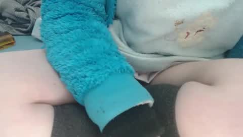 tinyslut66 online show from December 2025 07:53:02 PM