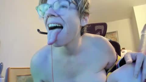 tinytina0069 online show from December 2025 01:18:01 PM