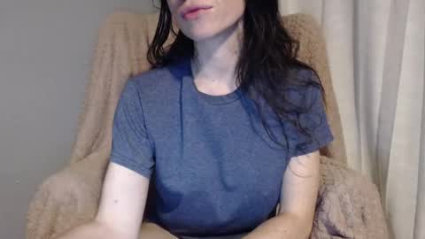Snapshot of tinyytina chatting on April 2026 10:38:01 AM TinyyTina online show from April 2026 10:38:01 AM