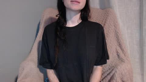 Snapshot of tinyytina chatting on April 2026 05:23:01 AM TinyyTina online show from April 2026 05:23:01 AM