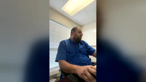 Snapshot of tipman84 chatting on April 2026 10:34:02 PM C online show from April 2026 10:34:02 PM