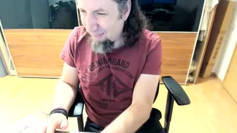 Snapshot of tirolerboy27 chatting on May 2026 08:52:01 AM Tirolerboy27 online show from May 2026 08:52:01 AM
