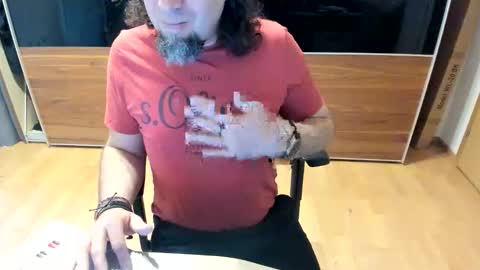 Snapshot of tirolerboy27 chatting on May 2026 07:47:01 AM Tirolerboy27 online show from May 2026 07:47:01 AM