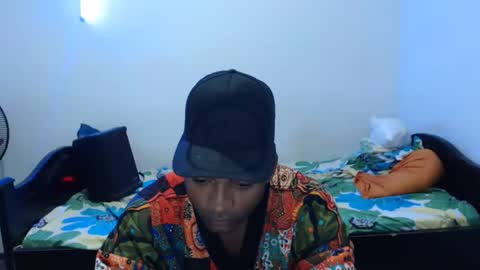 titoway07 online show from November 2025 02:44:01 AM