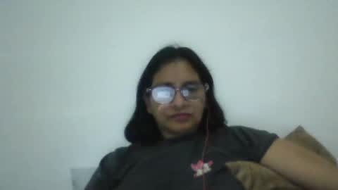 Ester online show from November 2025 01:26:02 AM