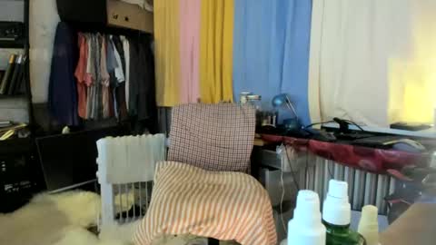 liebe es mich nackt vor der cam zu zeigen online show from February 2025 10:15:02 AM