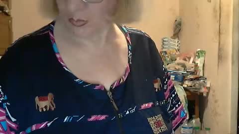 tittylina online show from February 2025 12:25:02 AM