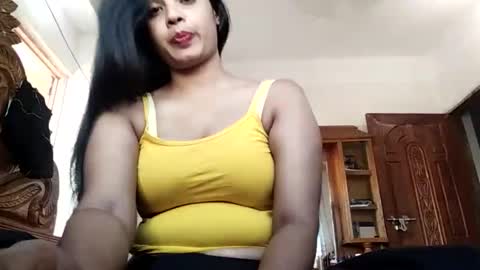 Snapshot of tiyana20 chatting on April 2026 02:45:01 AM tiyana20 online show from April 2026 02:45:01 AM