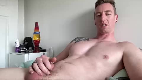 Snapshot of tjblizzard94 chatting on February 2025 05:30:02 AM FitAus94 online show from February 2025 05:30:02 AM