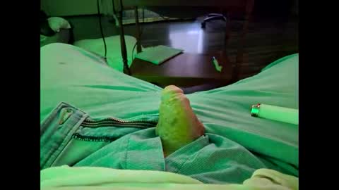 Snapshot of tjllagwbggrr chatting on April 2026 12:33:01 PM tjllagwbggrr online show from April 2026 12:33:01 PM