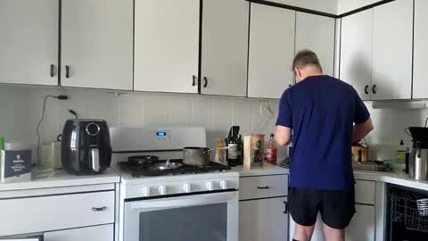 Joe online show from March 2026 03:05:04 PM