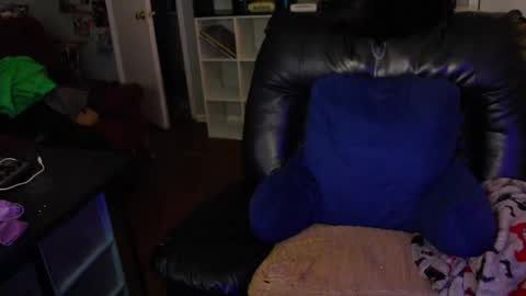 Snapshot of tkmacon chatting on September 2025 10:54:01 PM TK Maconn online show from September 2025 10:54:01 PM